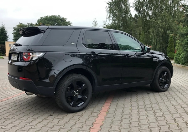 Land Rover Discovery Sport cena 86800 przebieg: 72500, rok produkcji 2019 z Koło małe 466